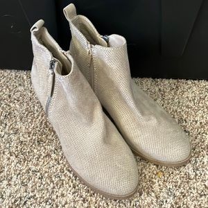 Dolcetta pull on ankle boots